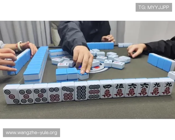 免费下载真人麻将游戏，体验真人对战互动乐趣无限的精彩时刻
